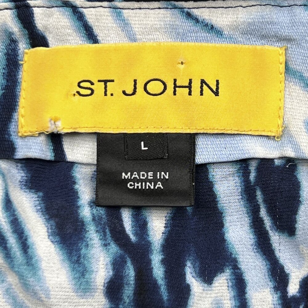St. John Vintage Silk Split-Neck Blue Crystals Animal Print‎ Blouse Size L - Picture 8 of 10